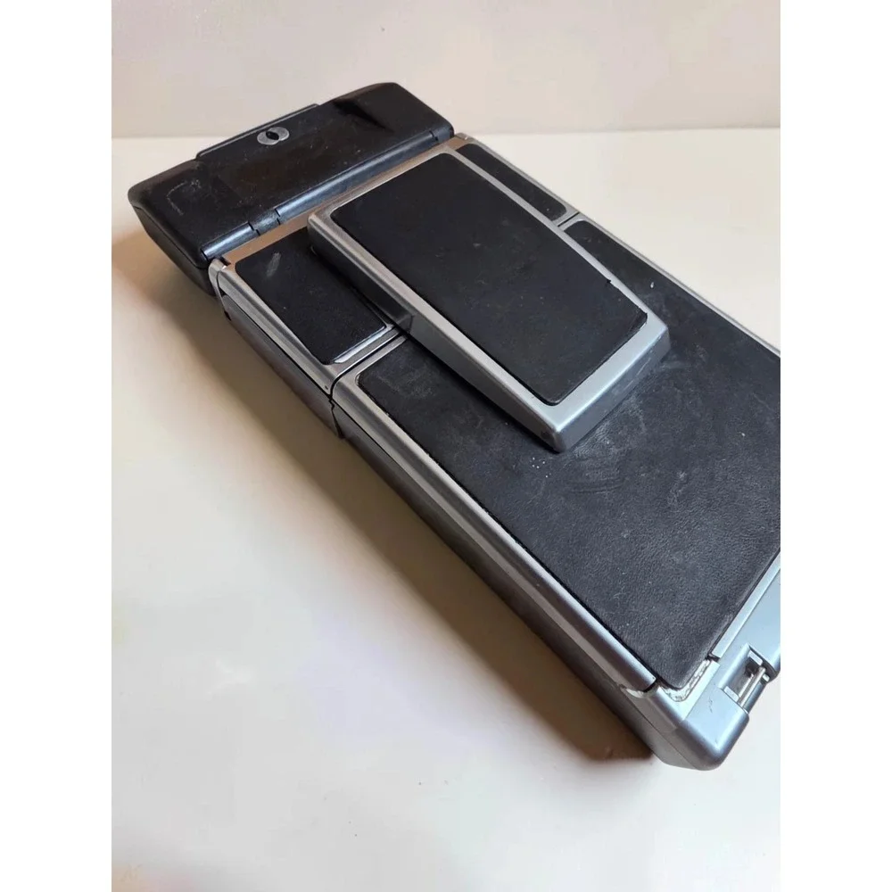 Polaroid camera untested